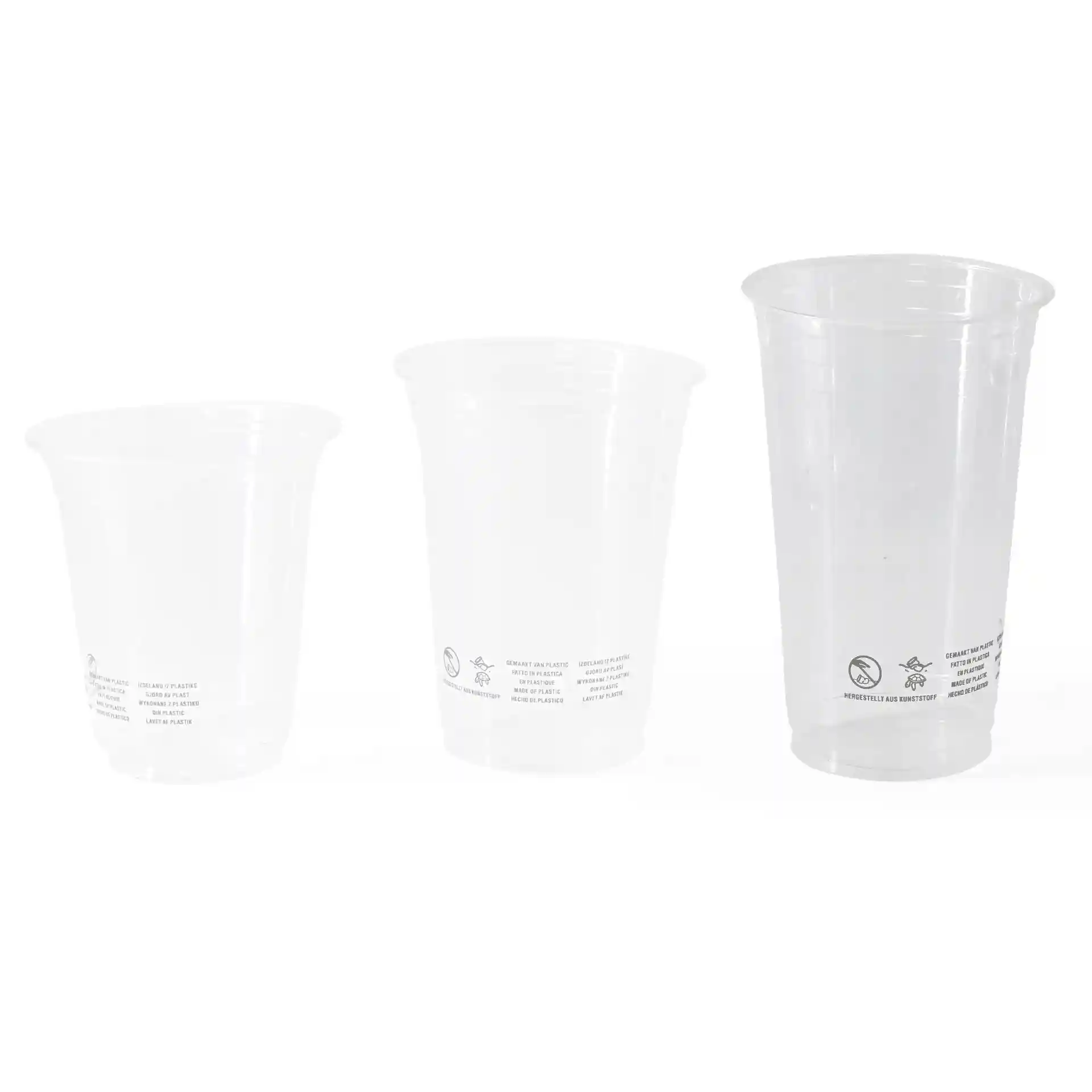 Drie heldere PLA-plastic bekers in verschillende maten, de grootste beker heeft een inhoud van 500 ml en een diameter van 95 mm.