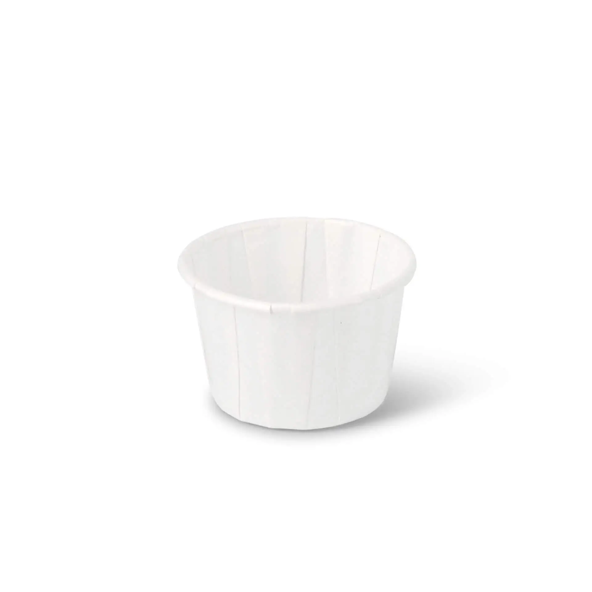 Witte beker met een ronde vorm en verticale groeven, geschikt voor dips en kleine porties, met een volume van 45 ml.