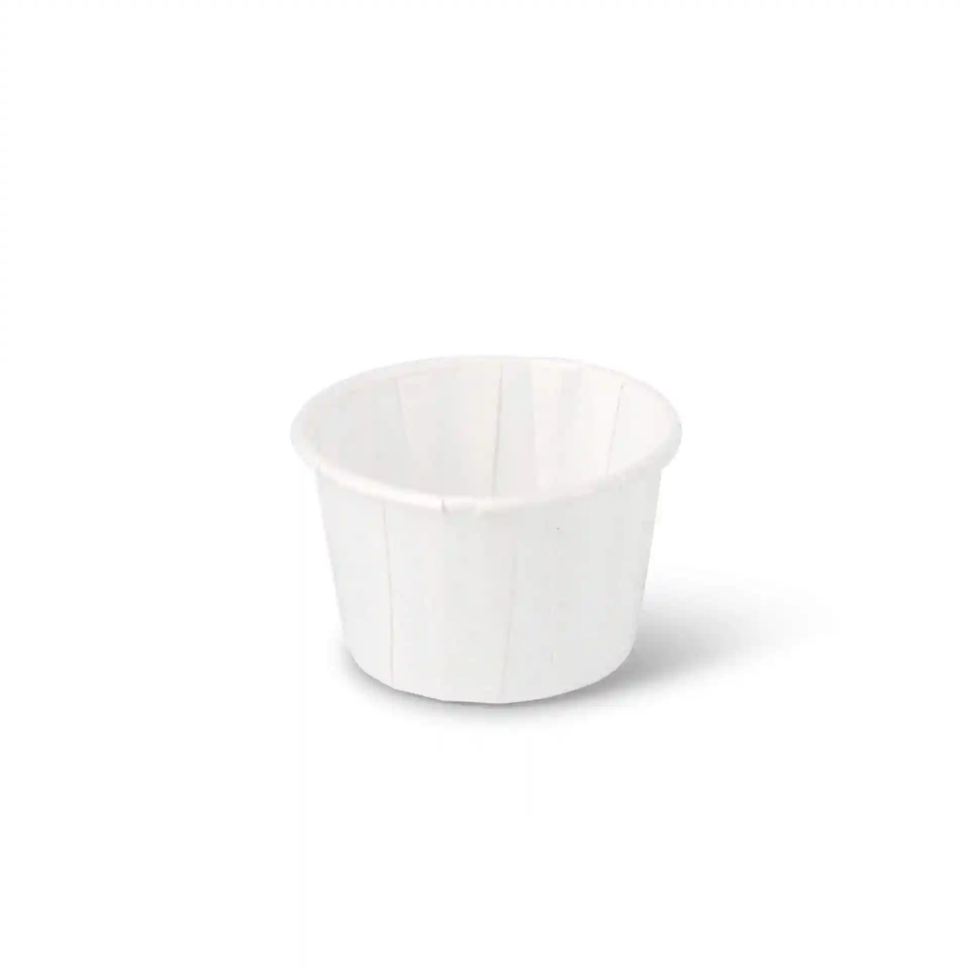 Witte beker met een hoogte van 30 mm en een bovenste diameter van 52 mm, inhoud 45 ml.