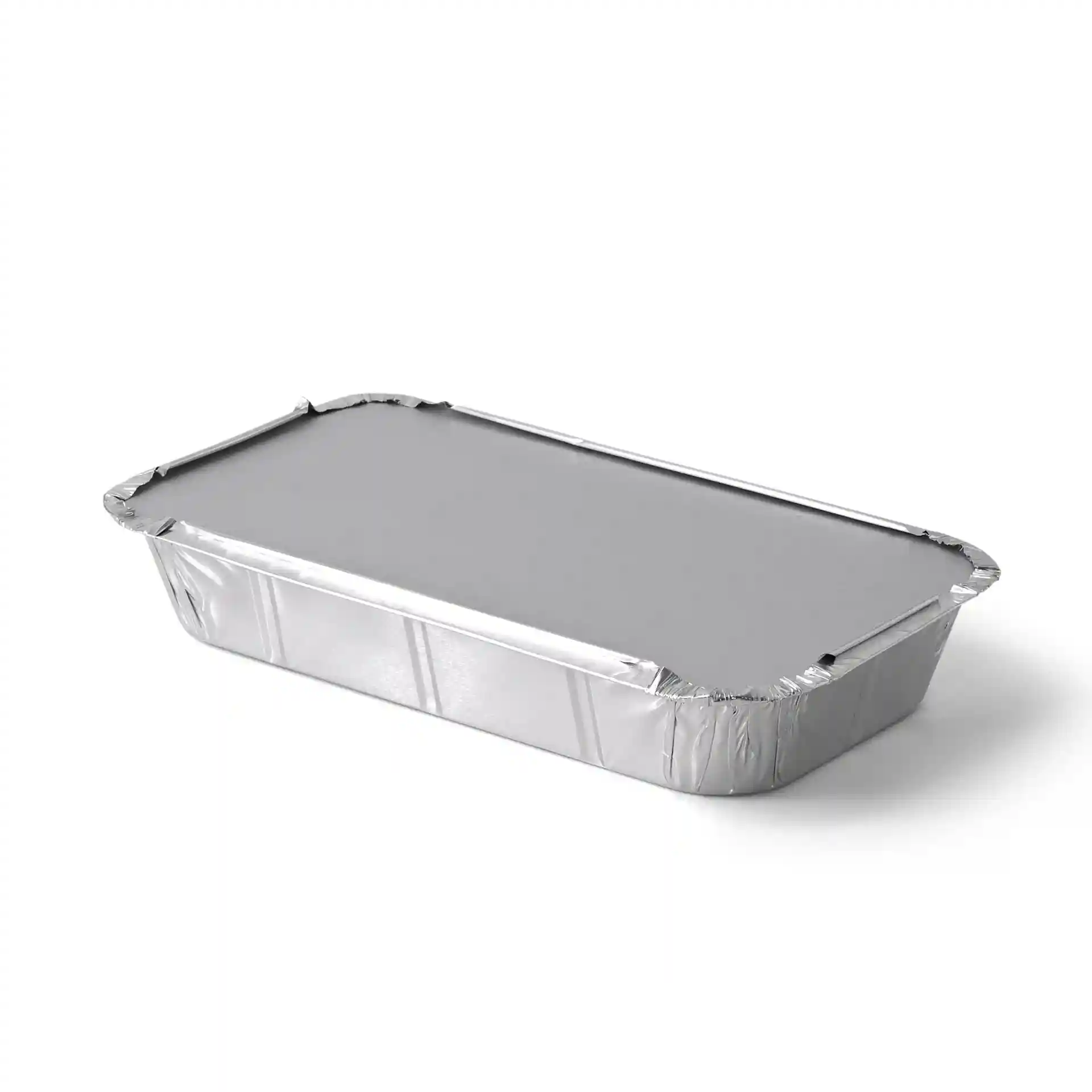Rechthoekige aluminium container van 22,4 x 13,2 x 3,4 cm met een inhoud van 650 ml.
