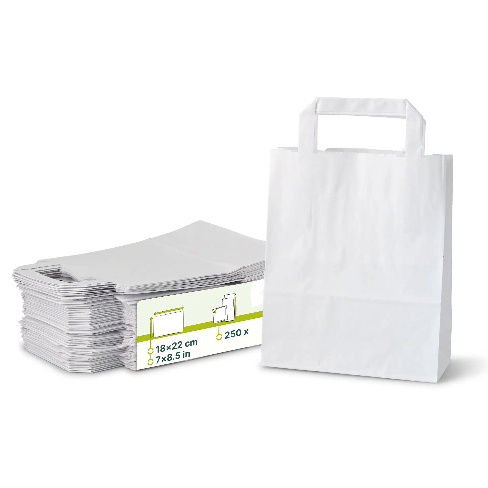 Witte papieren draagtassen met een plat ontwerp, gepresenteerd met een stapel erachter en afmetingen van 18 x 22 cm.