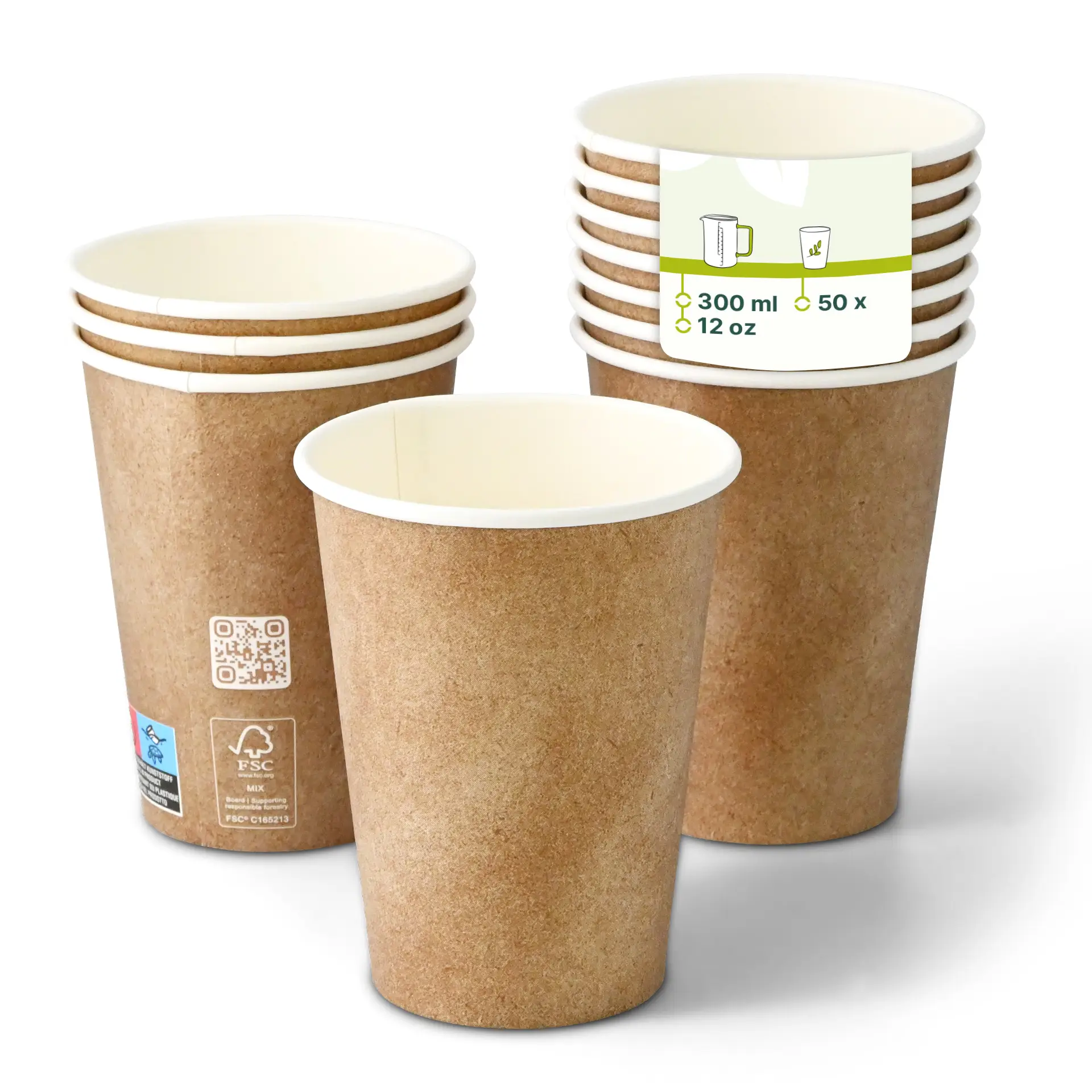 Een bruine, enkelwandige papieren beker met een witte binnenvoering, omringd door extra vergelijkbare bekers met verminderde opaciteit; bevat een label voor productdetails.