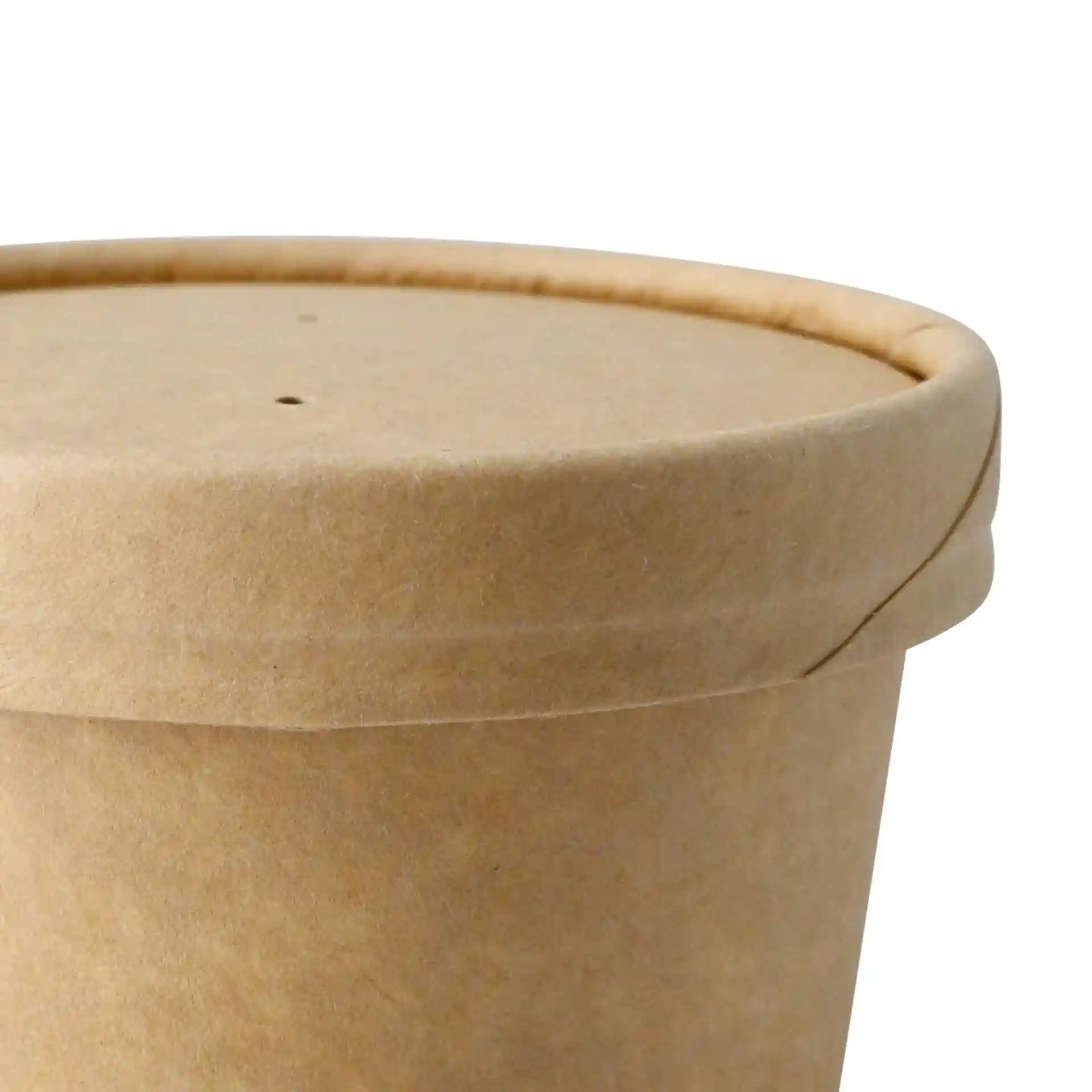 Bruine kartonnen container met een ronde vorm en een deksel met een klein gat bovenop.