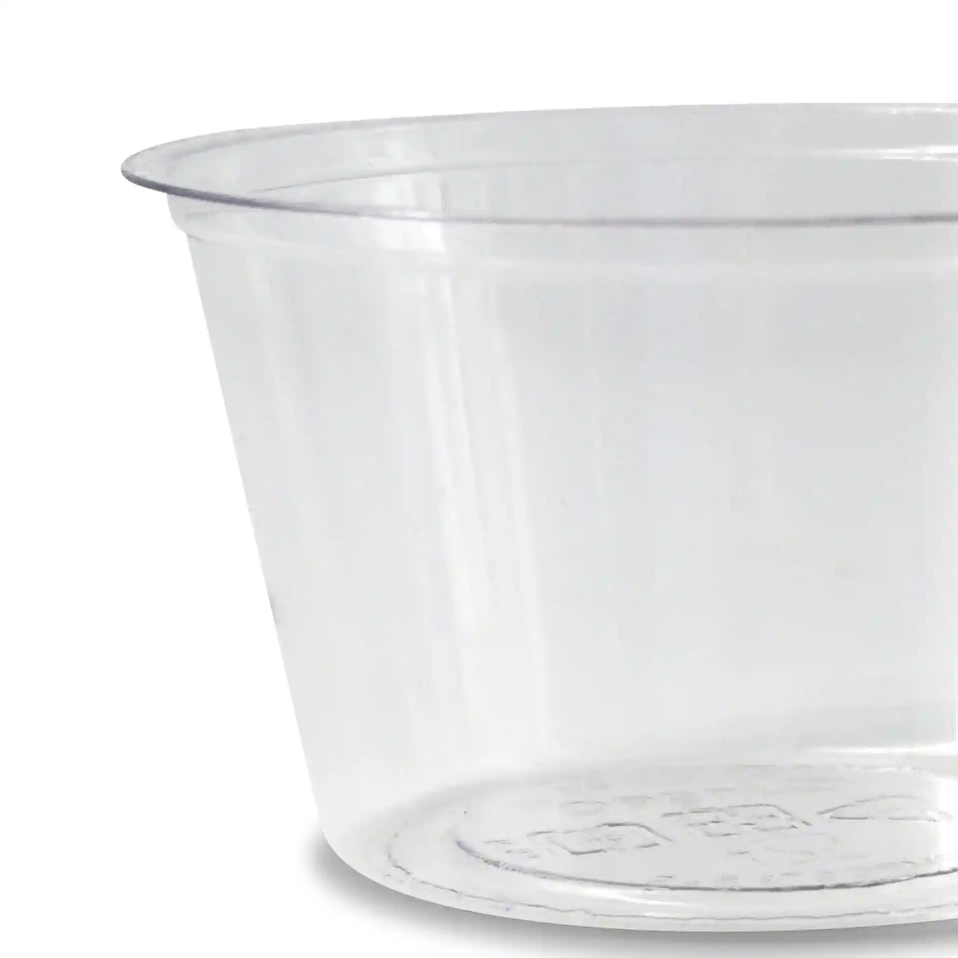 Heldere PLA-beker met een diameter van 70 mm en een hoogte van 40 mm, inhoud van 80 ml.