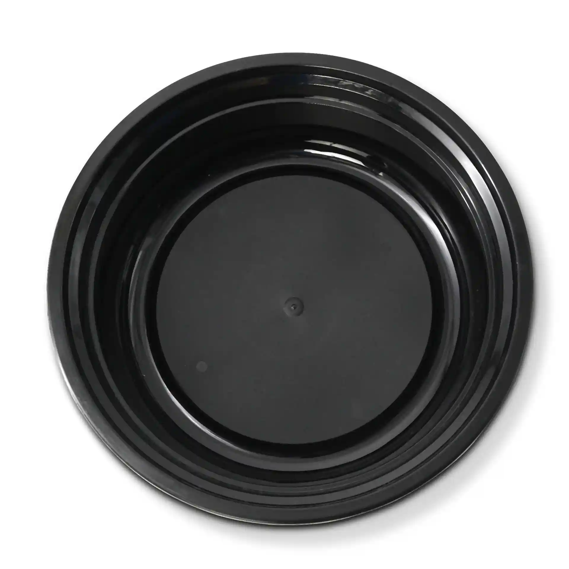 Rond zwart herbruikbaar bord van polypropyleen, 450 ml capaciteit, diameter 158 mm en hoogte 42 mm.