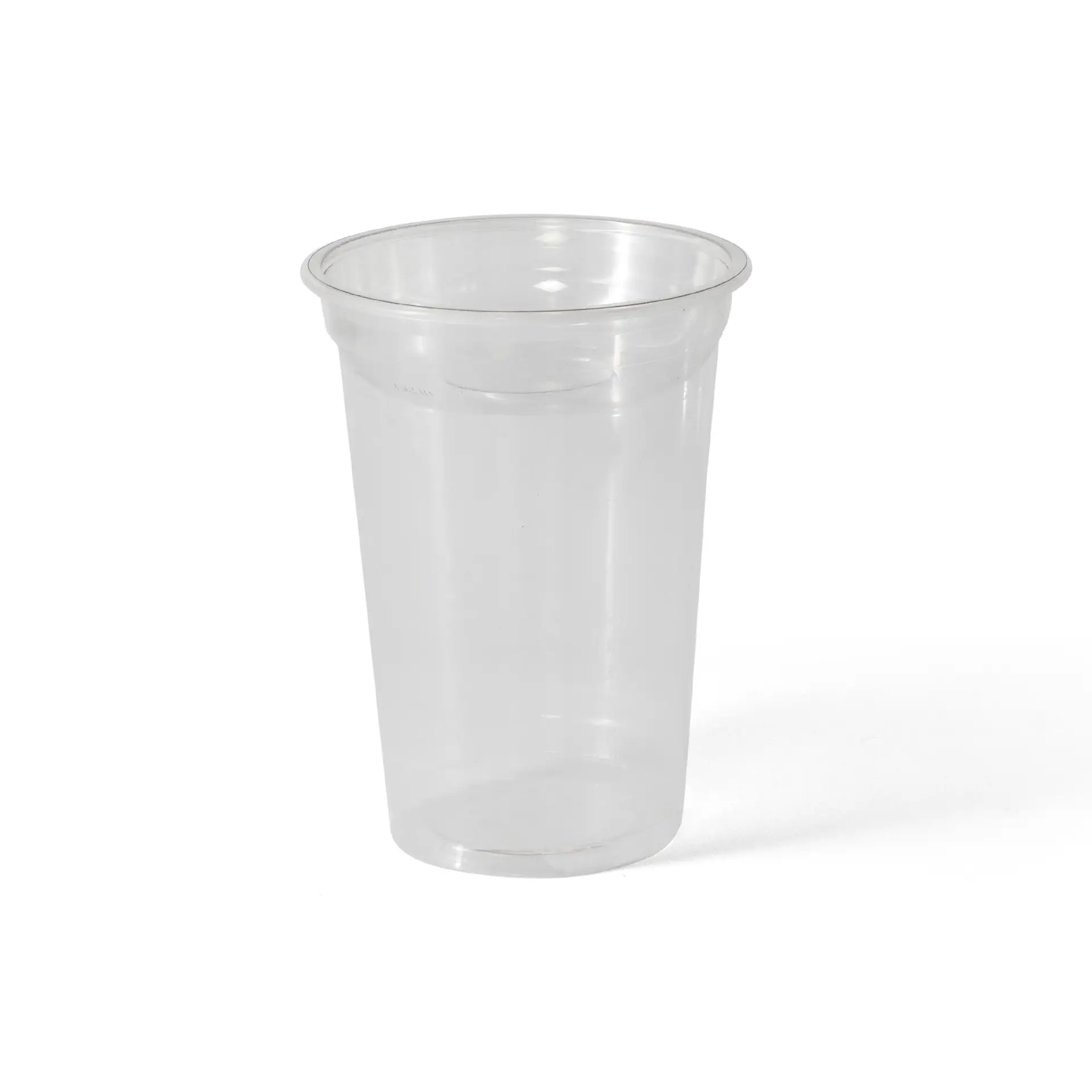 Duidelijke PET-inzetbeker met een diameter van 95 mm en een volle inhoud van 130 ml.
