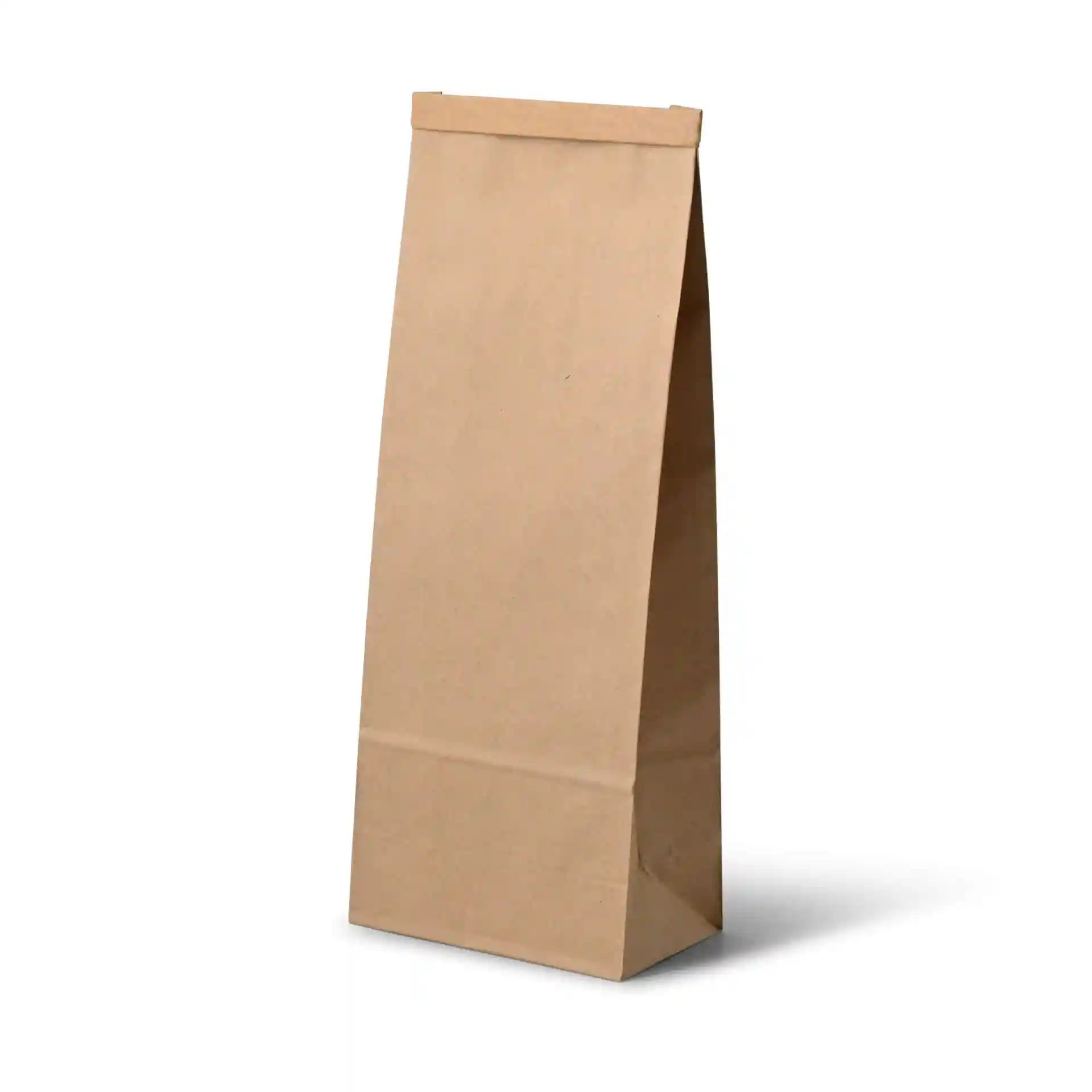 Bruine kraftpapieren tas met blokbodem, 12,5 x 7,5 x 32,5 cm, met een metalen sluiting.