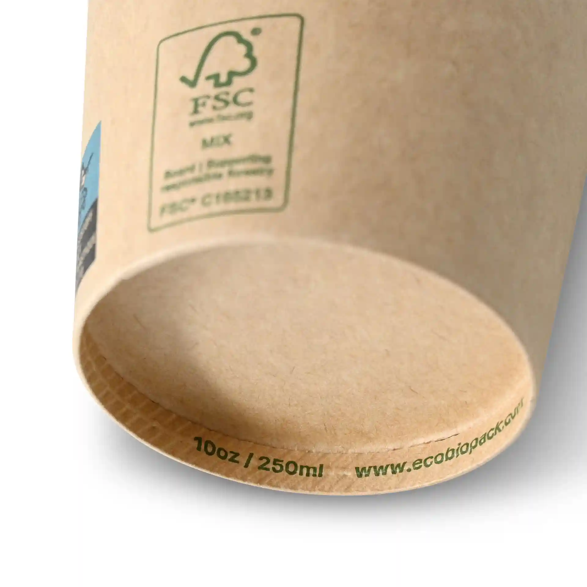 Bruine papieren beker met een diameter van 90 mm, toont de bodem met volumemarkeringen van 10 oz en 250 ml.