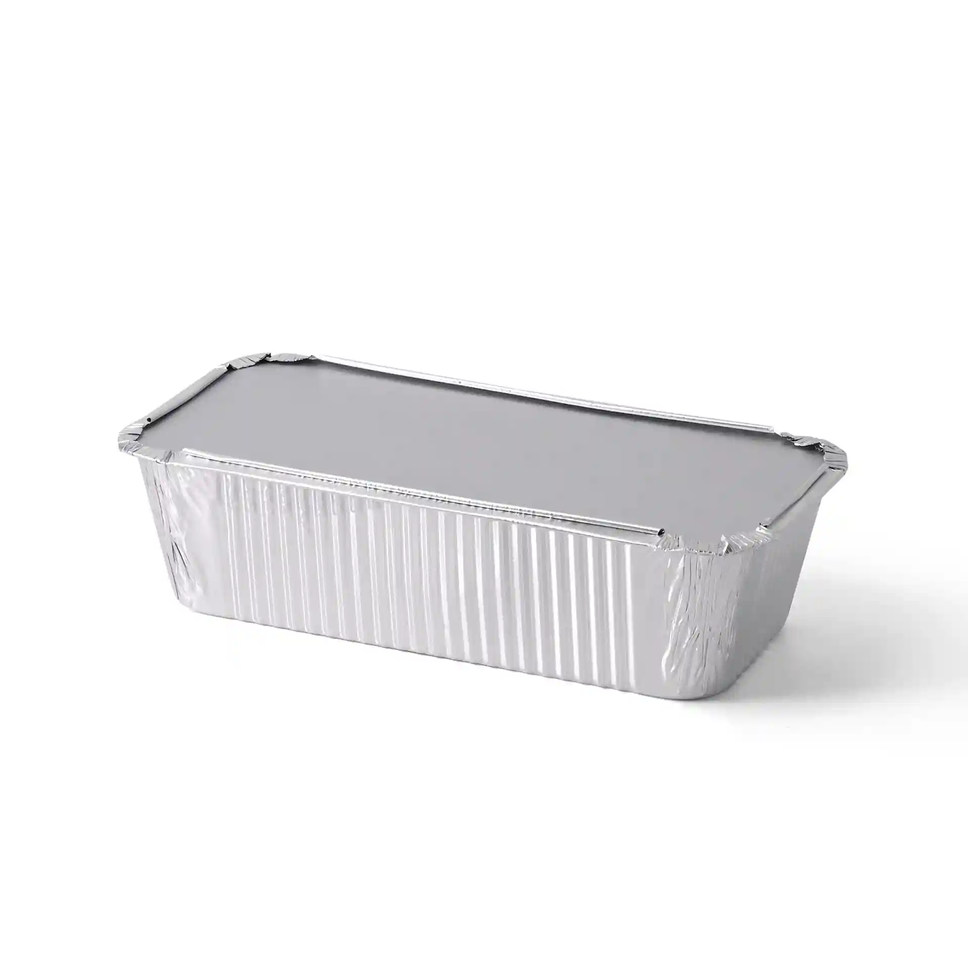 Rechthoekige aluminium container met deksel, 21,8 x 11,3 x 5,4 cm en een volume van 900 ml.