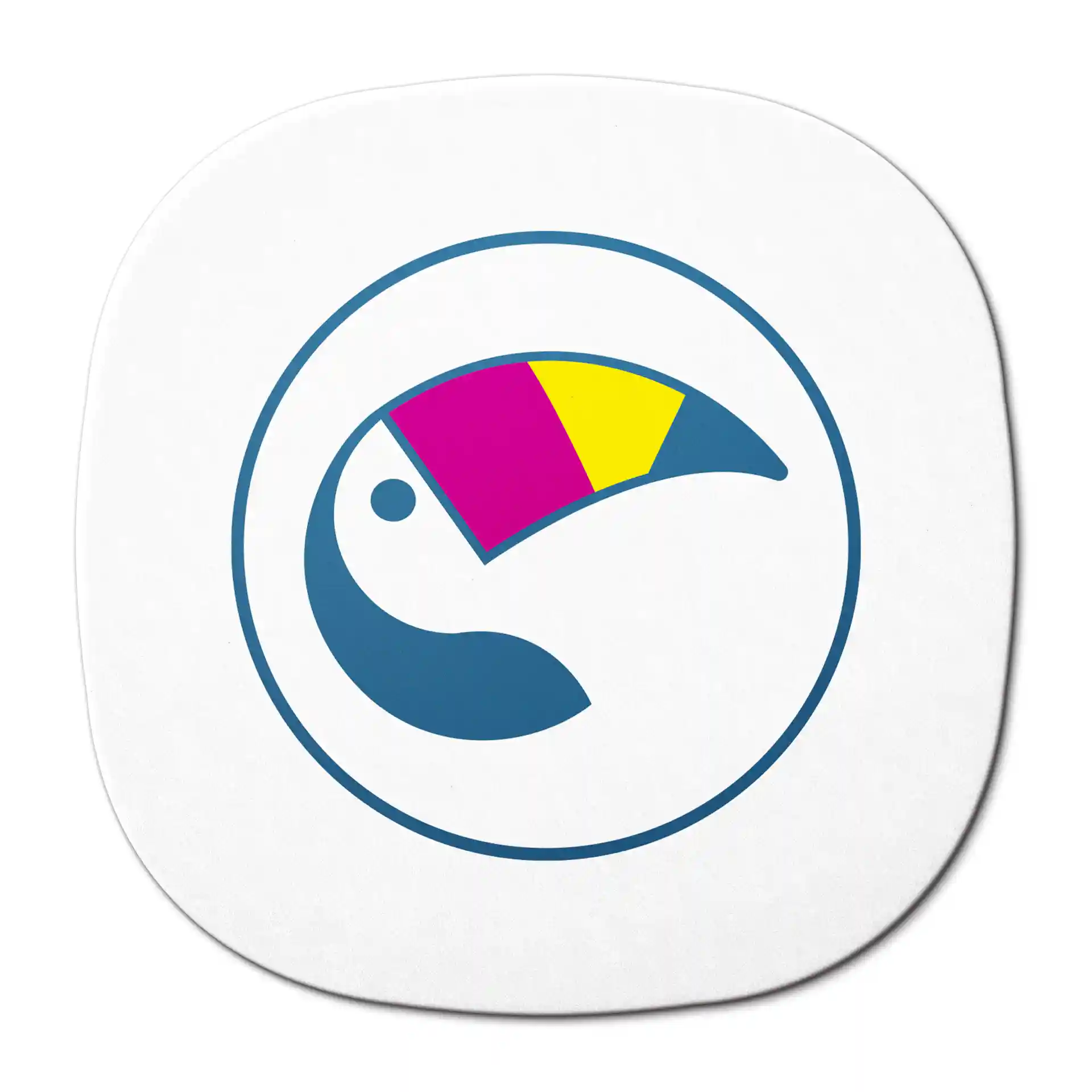 Logo van een toekan met een kleurrijke snavel in een cirkelontwerp op een witte achtergrond.