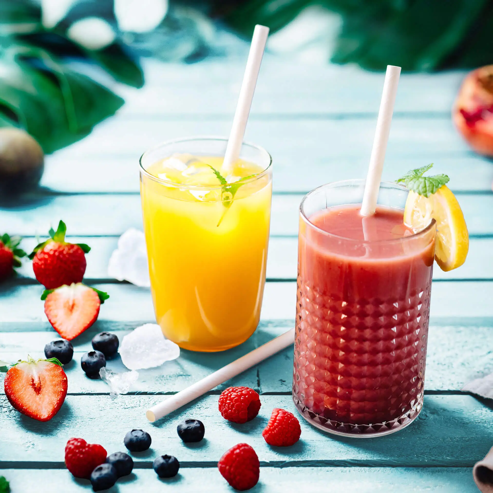 Jumbo papieren rietje 23 cm, Ø 0,8 cm, wit, verticaal gerold Jumbo papieren rietje 23 cm, Ø 0,8 cm, wit, verticaal gerold