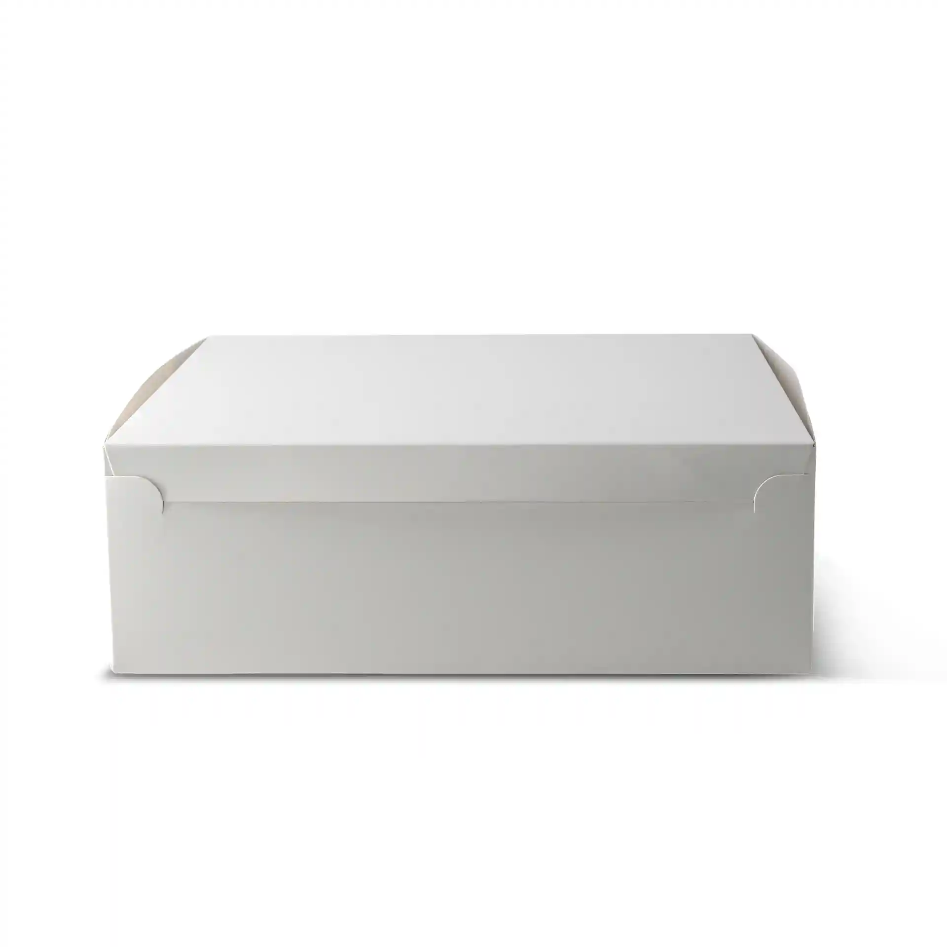 Witte taartdoos met deksel, 30,5 x 30,5 x 10 cm, van voren getoond.