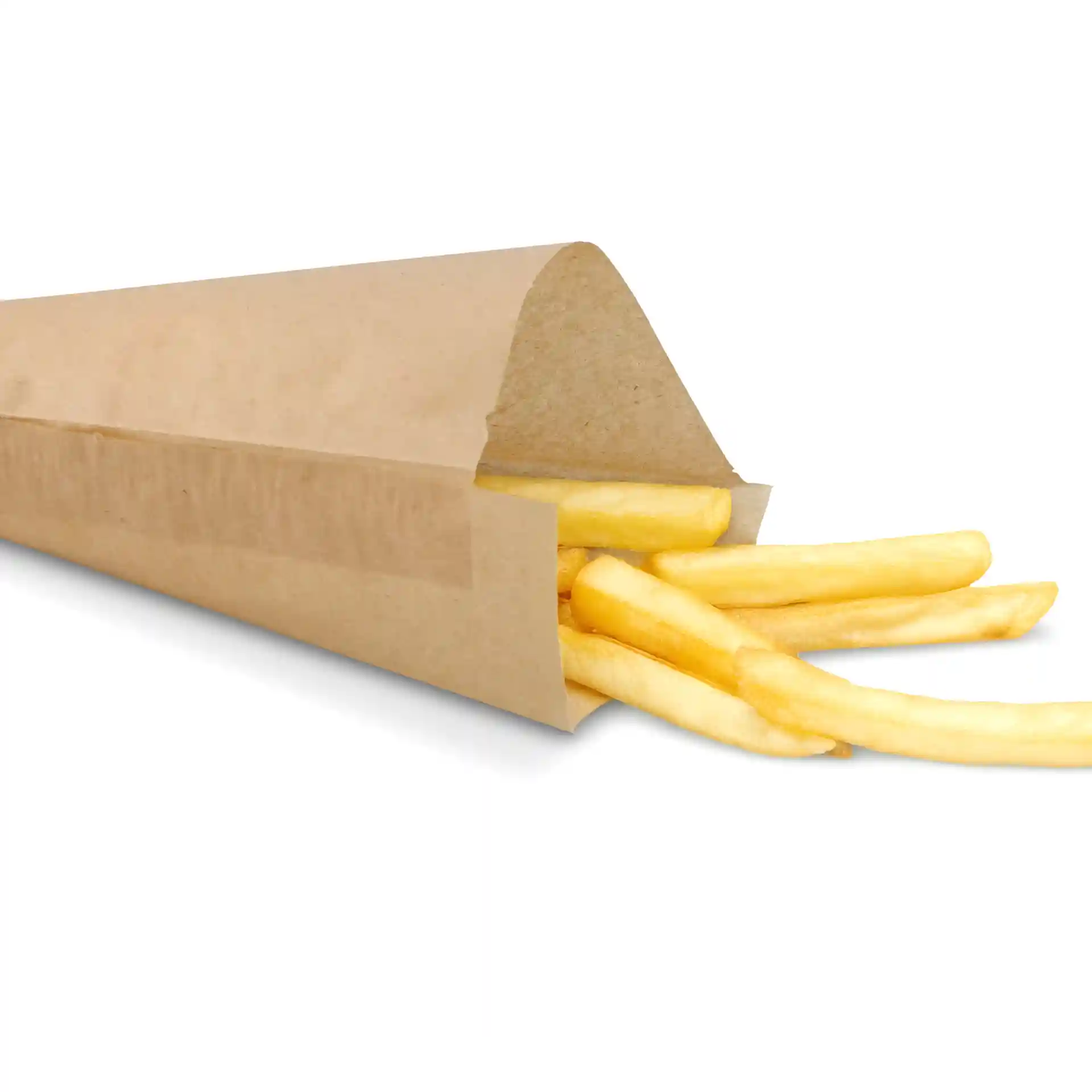 Bruine papieren frietzak met gedeeltelijk zichtbare frietjes, 19 cm bij 19 cm.