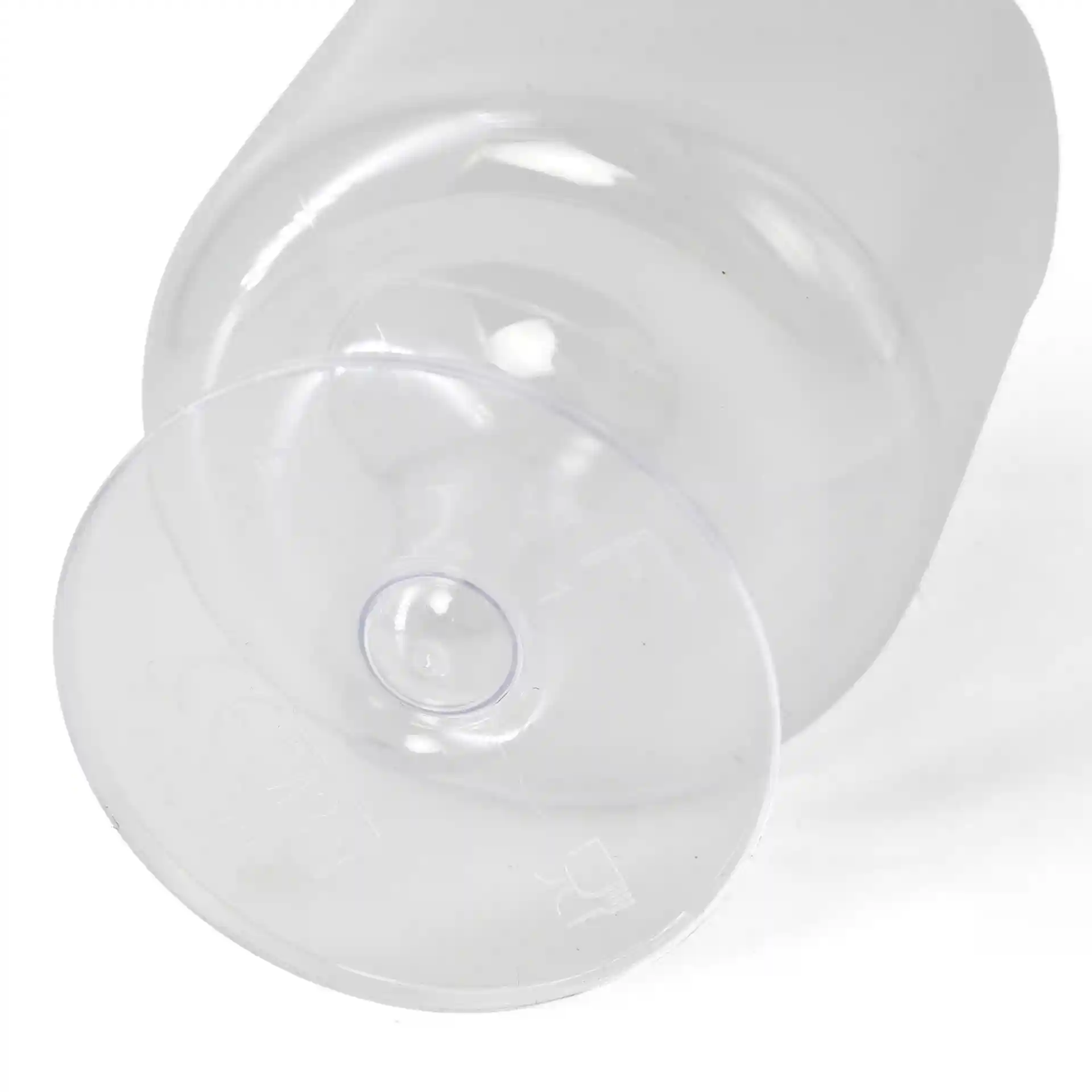 Transparante herbruikbare wijnglas met een capaciteit van 200 ml, toont de onderkant en het basisontwerp.