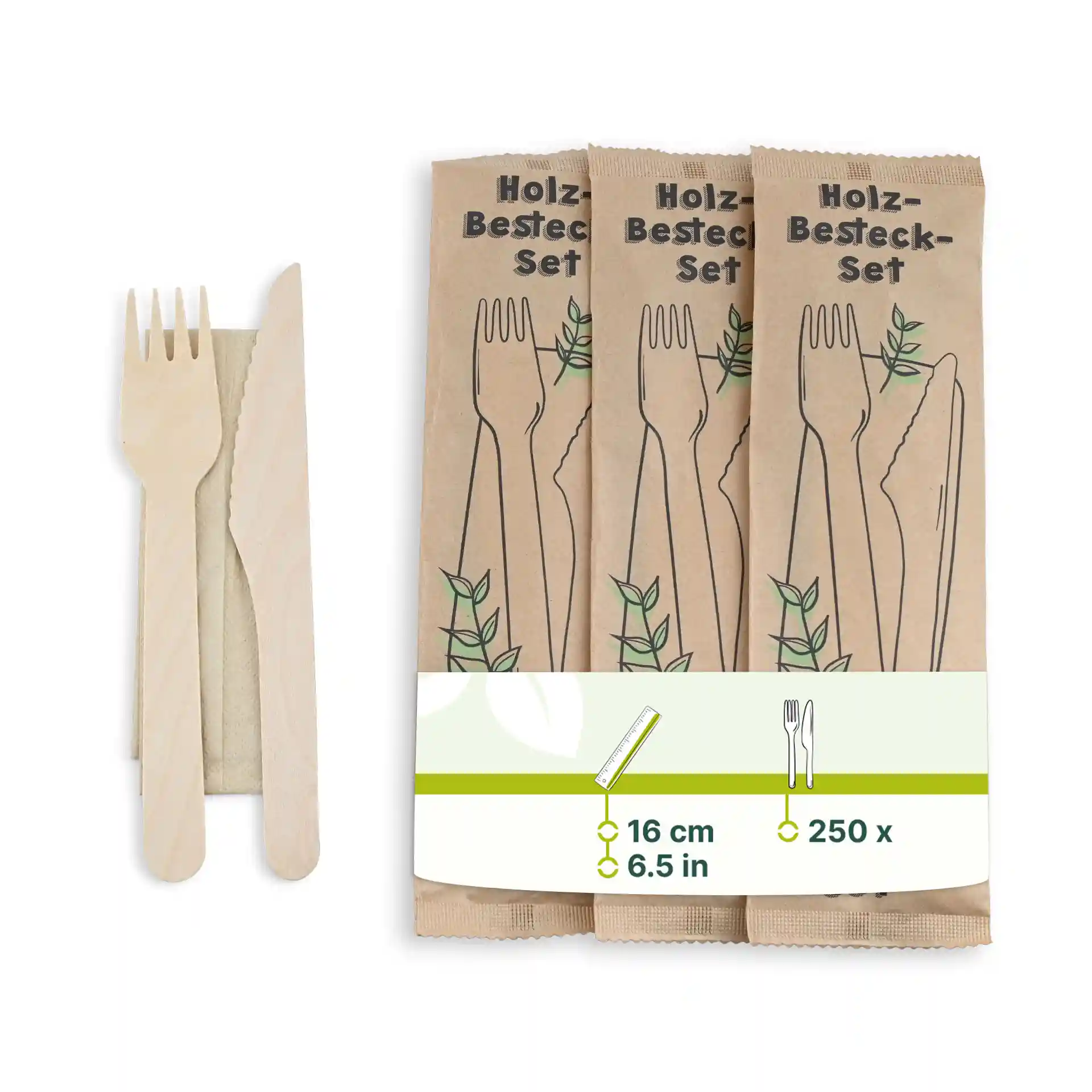 Houten bestekset met een mes en vork, verpakt met een servet, op een bruine papieren achtergrond.