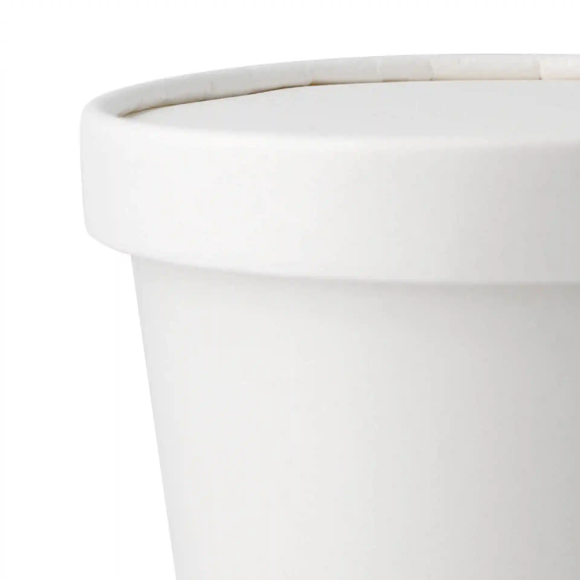Witte kartonnen deksel voor ijsbekers, ronde vorm met een diameter van 93 mm en een hoogte van 14 mm.