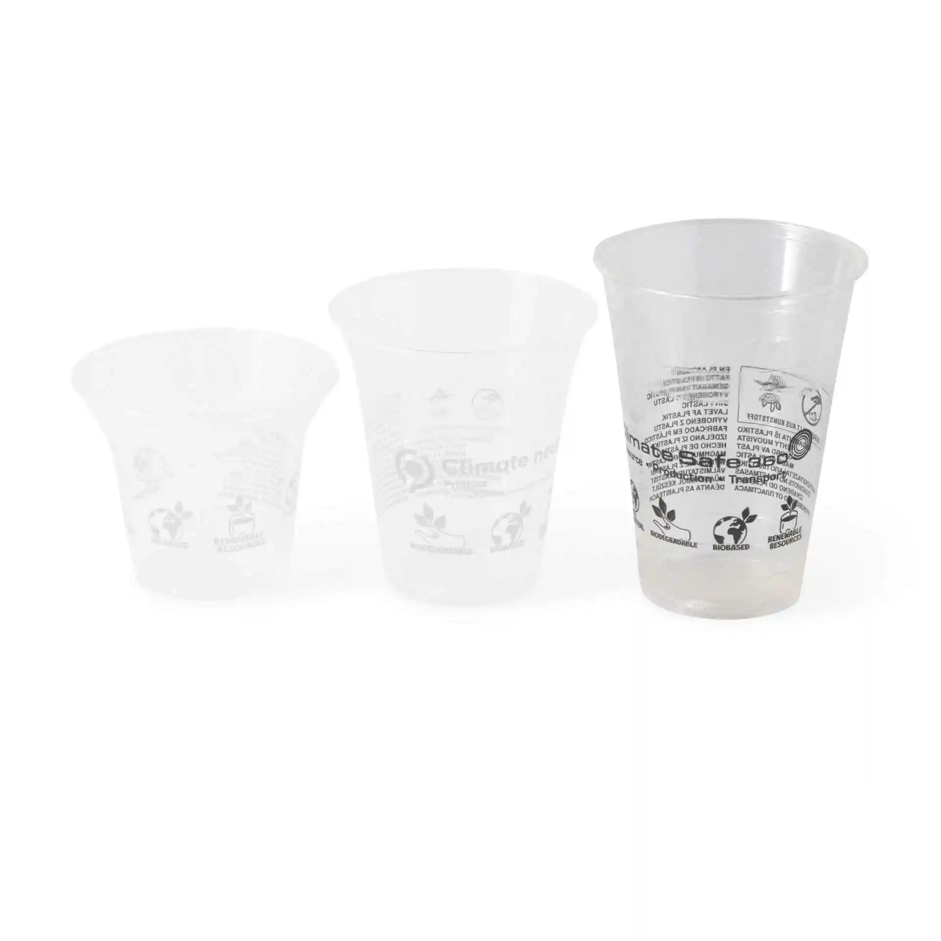 Transparante PLA-smoothiebekers in drie maten, met verschillende hoogtes en diameters op een witte achtergrond.
