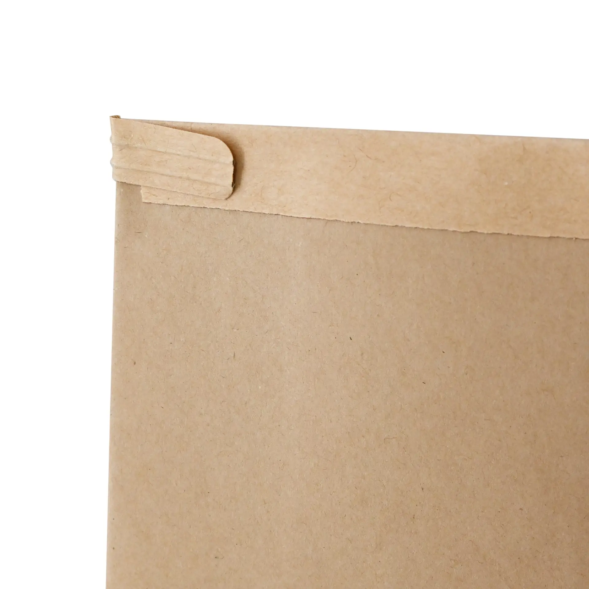 Bruine kraftpapier blokbodemzak met een tinnen sluiting, toont de bovenrand en sluitingsdetails.