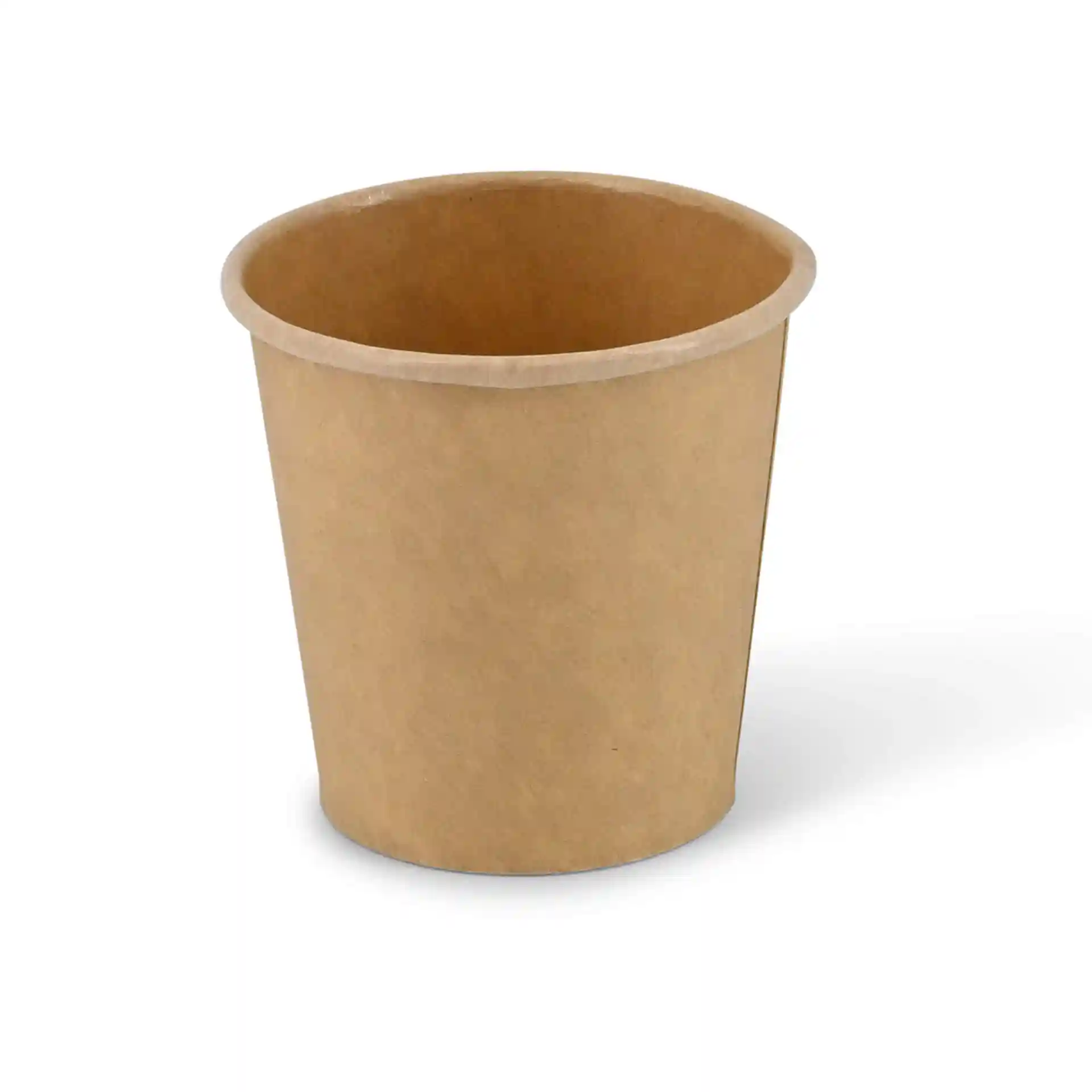Bruine ronde kartonnen deli-container met een hoogte van 61 mm en een bovenste diameter van 62 mm.