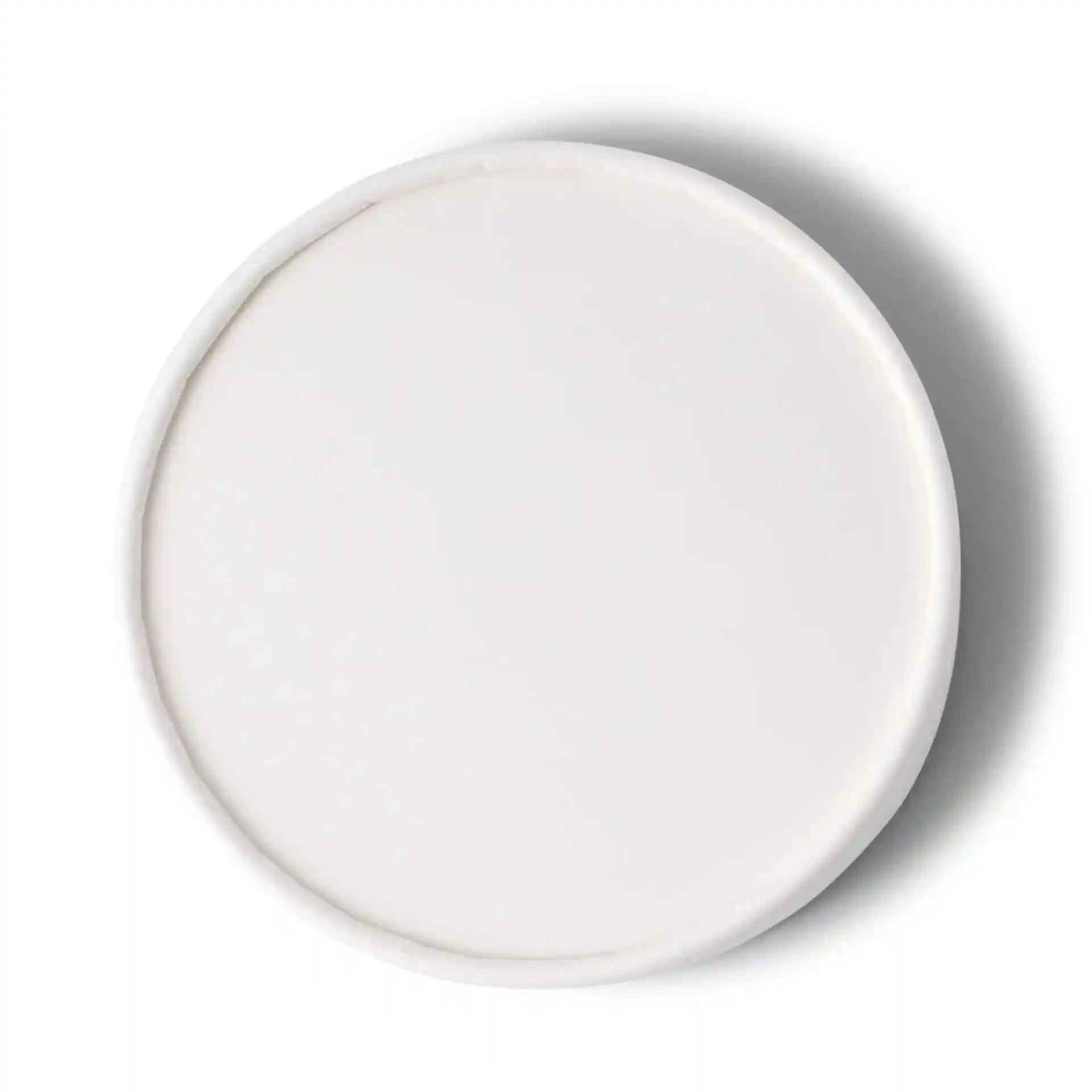 Ronde witte kartonnen deksel voor ijsbekers, met een diameter van 93 mm en een hoogte van 14 mm.