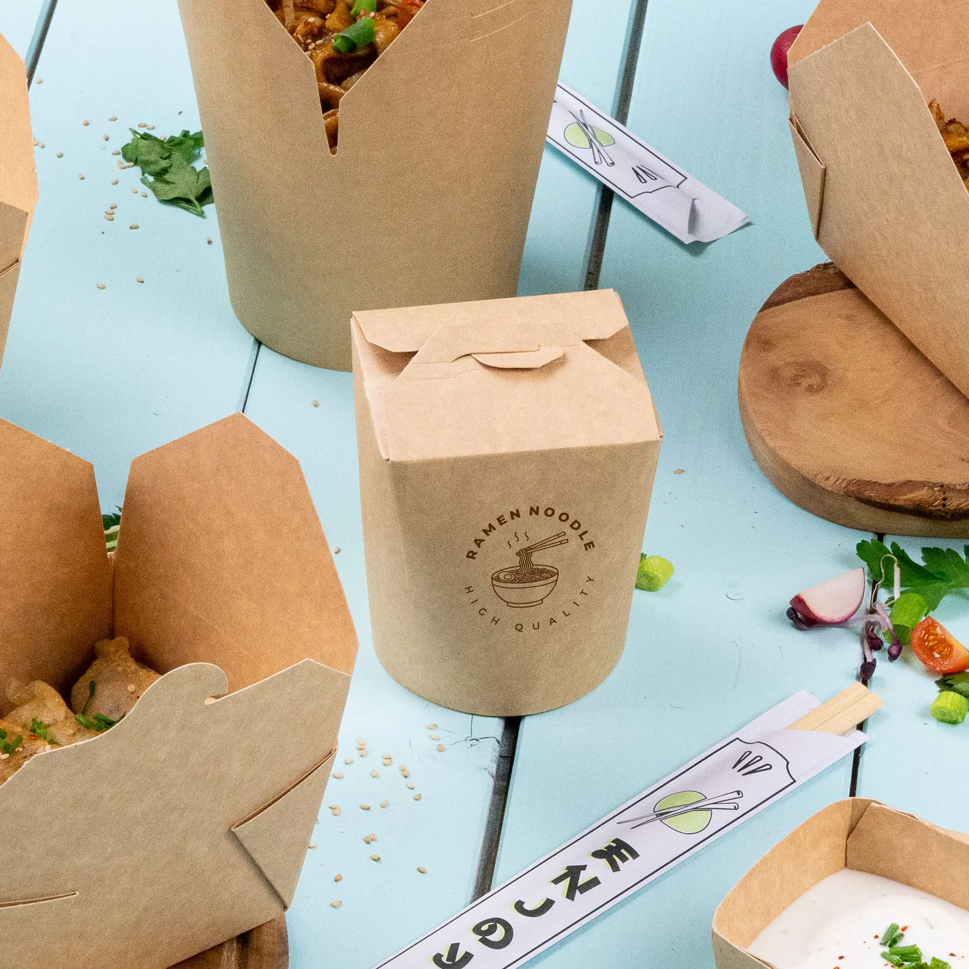 Bedrukte noedelboxen, 400 ml, bruin, PE-coating