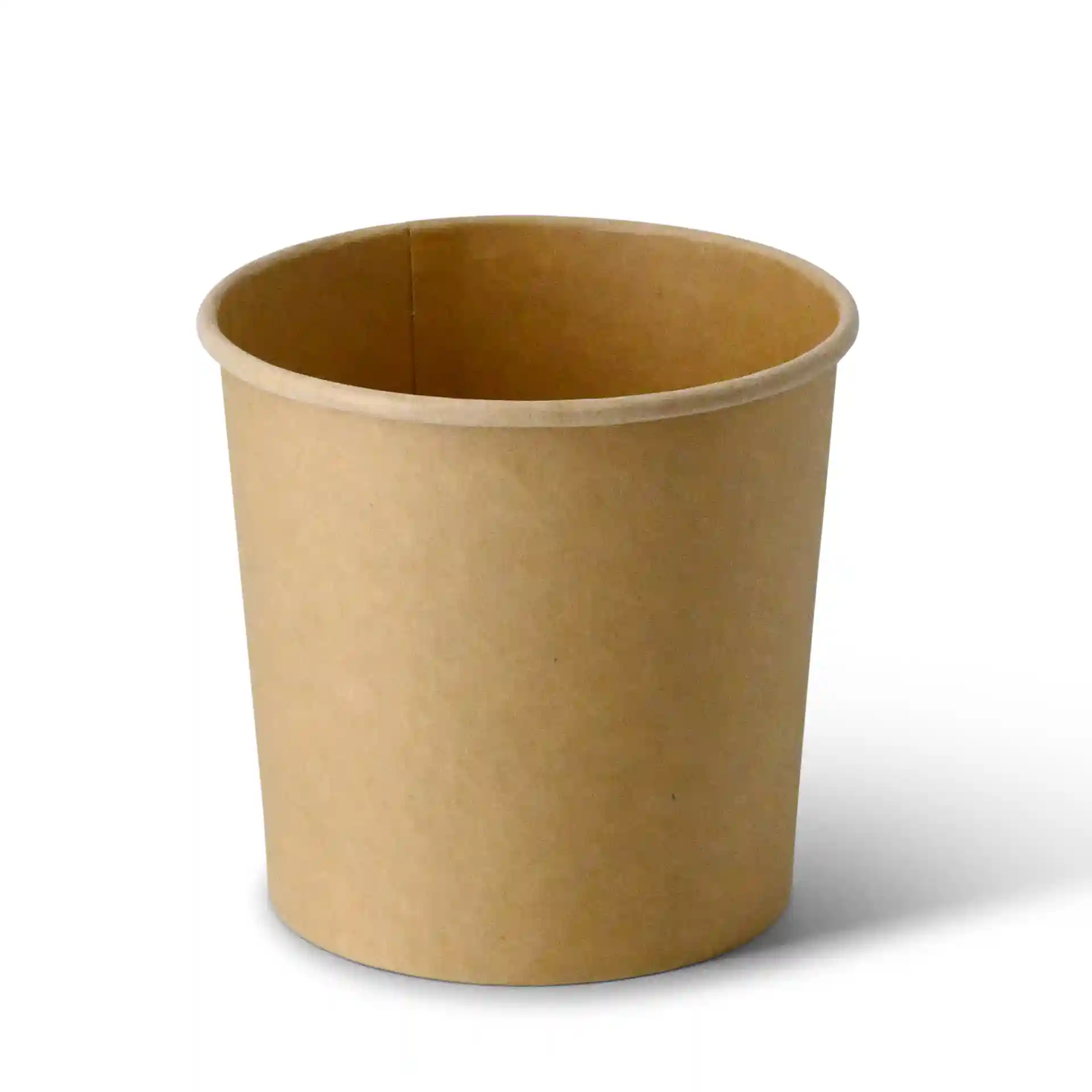 Bruine kartonnen soepbeker, rond, 600 ml, 108 mm hoog en 115 mm diameter.